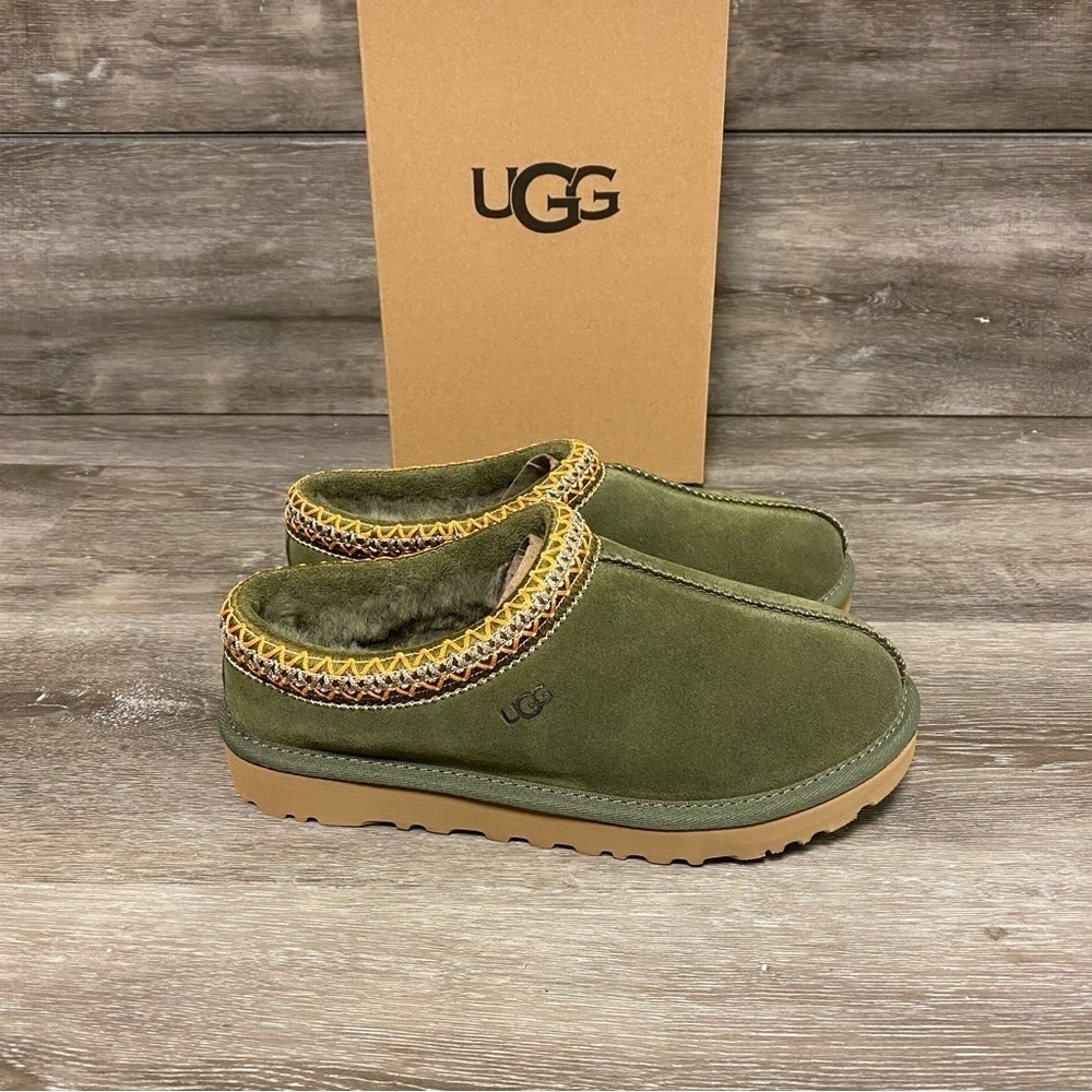 UGG | Tasman Slippers In Burnt Olive Green Size 6 NEW